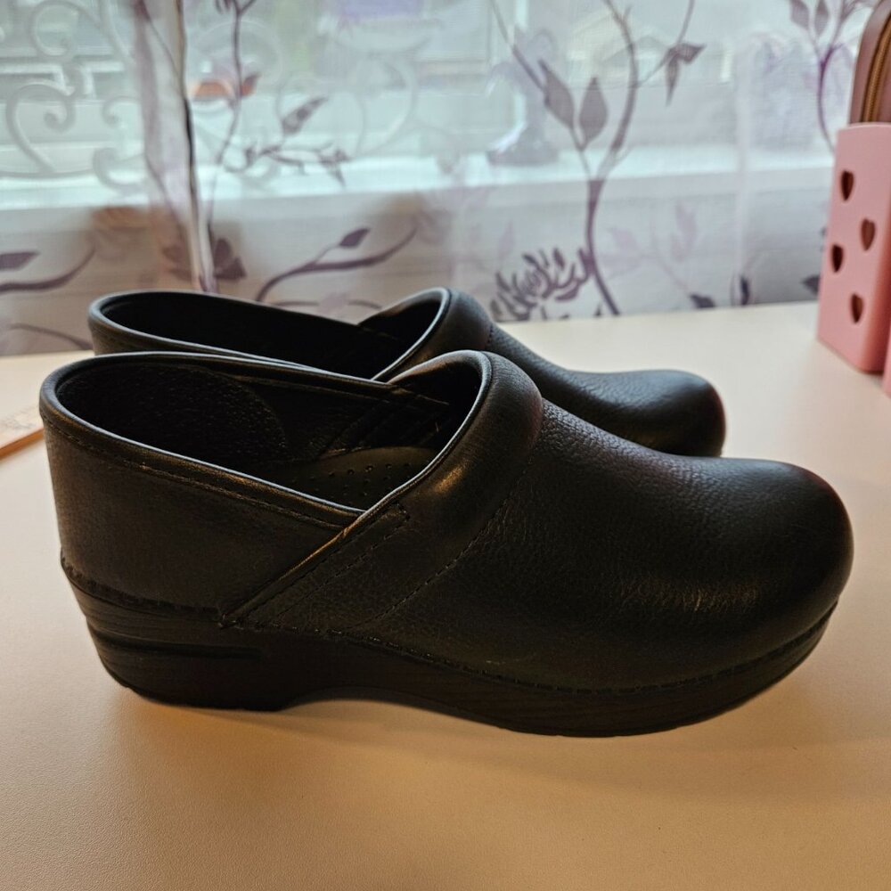 Danskos Navy Blue Size 38 - Picture 2 of 12